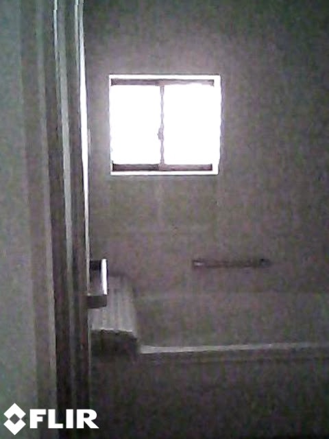 浴室の窓 断熱効果 YKK AP マドリモ施工事例